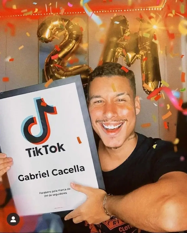 Placa Tiktok - Image 2