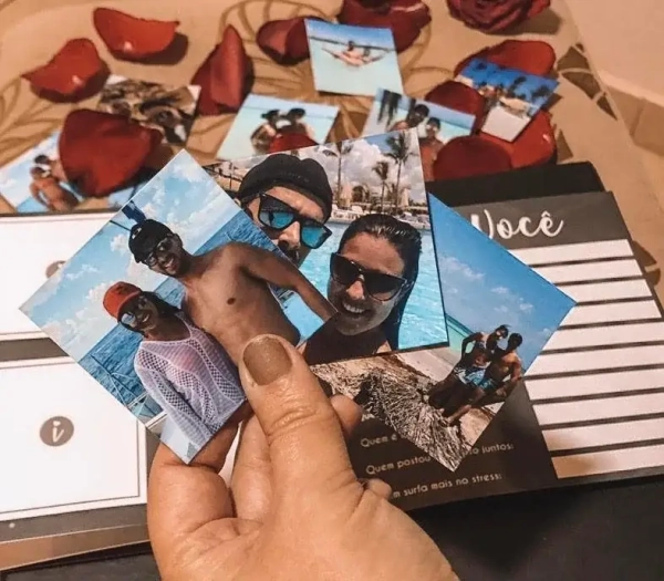 Álbum de Figurinhas - Para nós todo Amor do Mundo - 15 fotos - Image 14