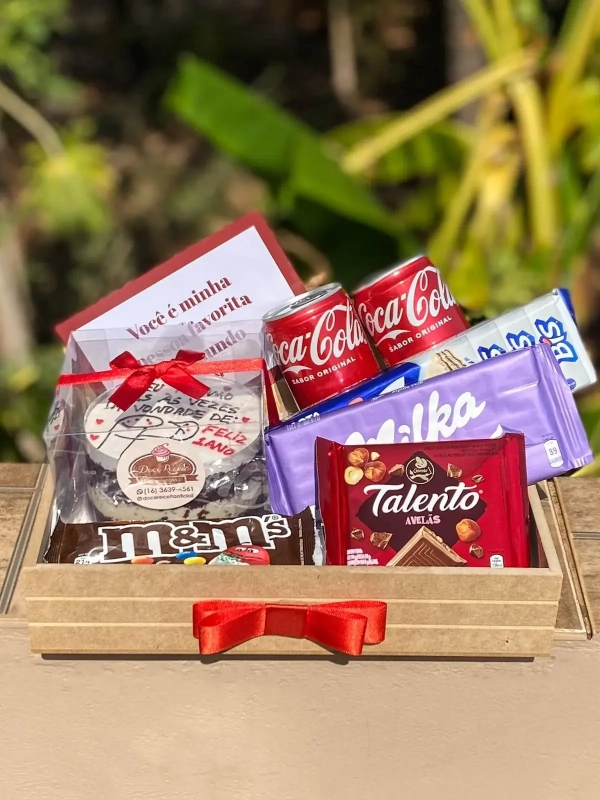 Cesta Doce Aniversário Premium
