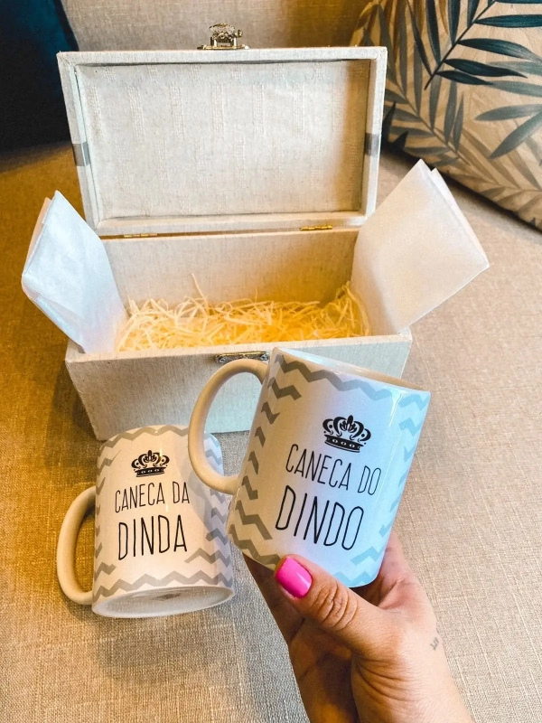 Caixa Convite Padrinhos Batismo/Consagração Com Canecas Personalizadas - Image 5