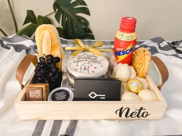 Cesta Café da Manhã Festiva