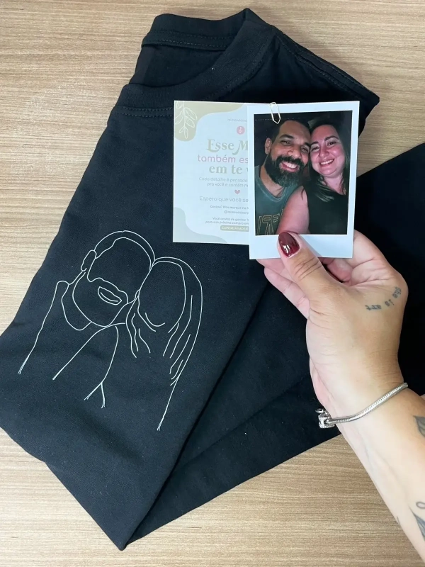 Camiseta com Foto Outline - Image 3